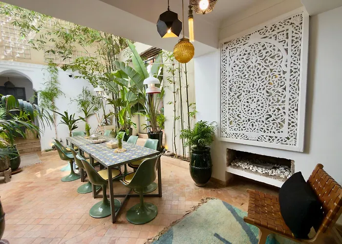 103 Riad Chelsie Pool Rooftop & Hammam Marrakesh